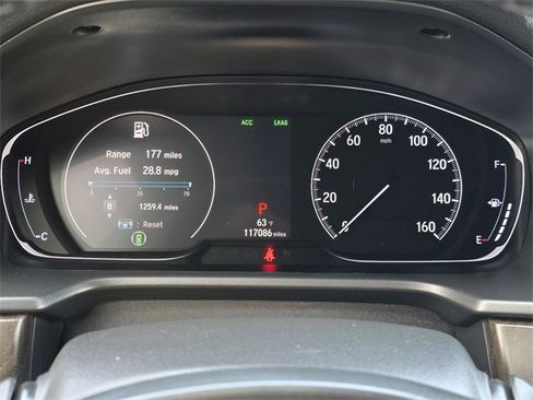 Used 2020 Honda Accord Touring image 12