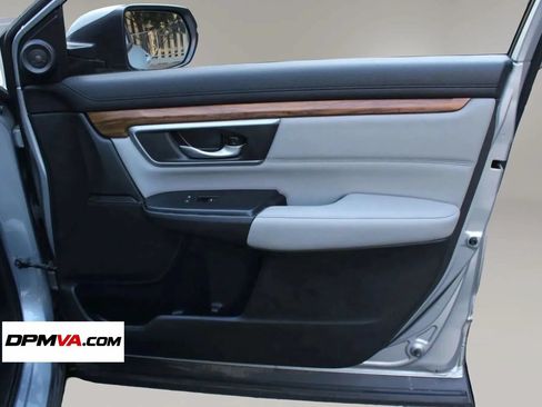Used 2017 Honda CR-V EX-L image 31