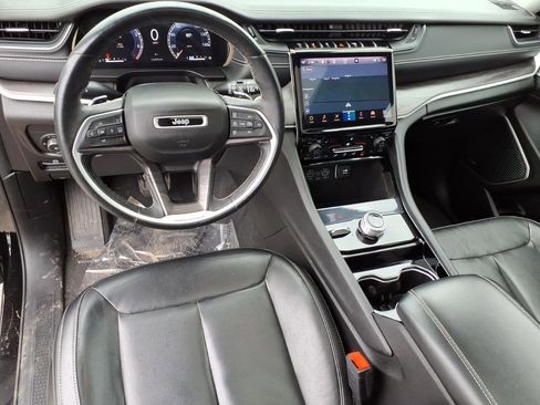 Used 2021 Jeep Grand Cherokee L Limited AWD/4WD image 17
