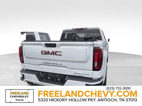 Used 2024 GMC Sierra 1500 Denali w/ Denali Reserve Package AWD/4WD image 3