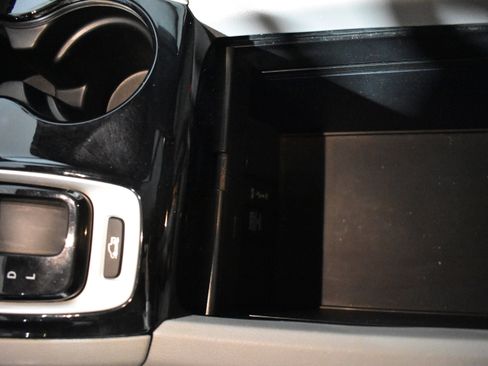 Used 2017 Honda Ridgeline RTL-E image 22