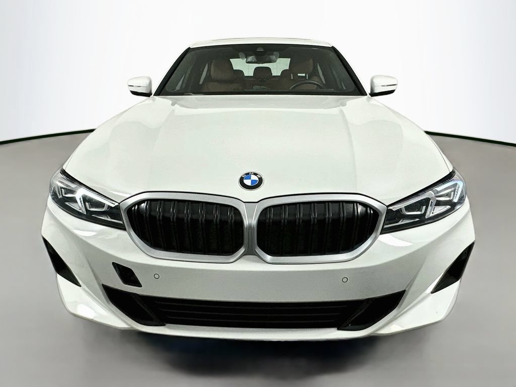 Used 2023 BMW 330i xDrive Sedan w/ Driving Assistance Package AWD/4WD image 2