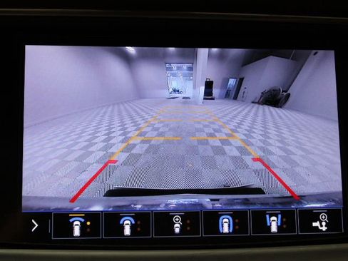 Used 2020 Buick Enclave Avenir w/ Avenir Technology Package image 54