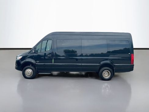 Used 2023 Mercedes-Benz Sprinter 3500 image 7