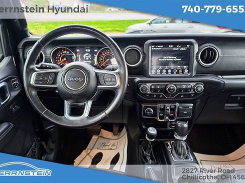 Used 2020 Jeep Gladiator Overland AWD/4WD image 6