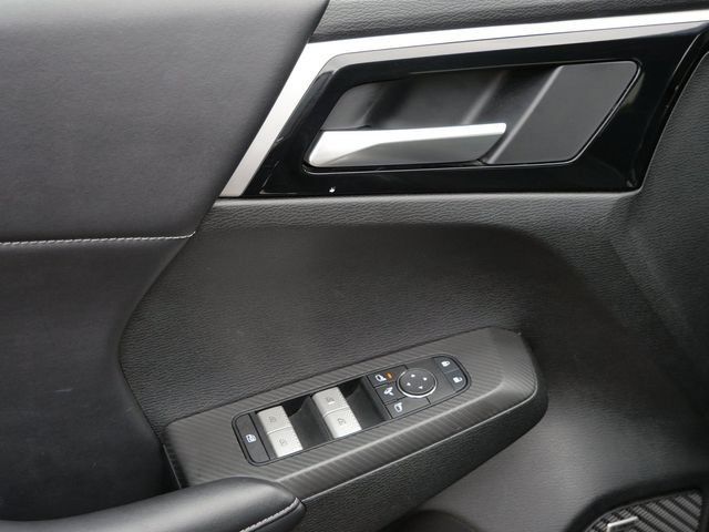 Used 2025 Mitsubishi Outlander SE AWD/4WD image 15