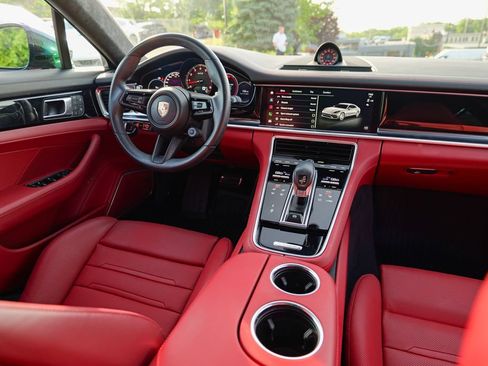 Used 2023 Porsche Panamera GTS AWD/4WD image 41