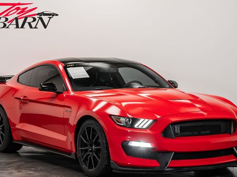 Used 2016 Ford Mustang Shelby GT350 w/ Technology Package image 7