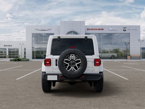 New 2026 Jeep Wrangler Unlimited Sahara AWD/4WD image 33
