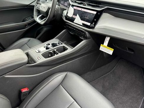New 2026 Jeep Cherokee Limited AWD/4WD image 13