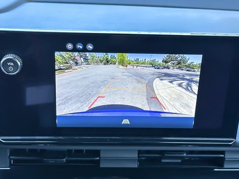 Used 2024 Honda Prologue Touring image 25
