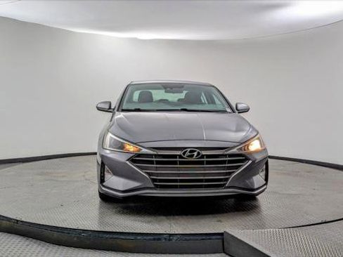 Used 2019 Hyundai Elantra SEL w/ Cargo Package image 12