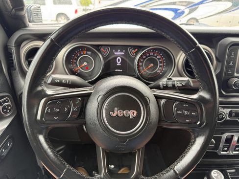 Used 2020 Jeep Wrangler Sport AWD/4WD image 33