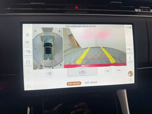 New 2026 Land Rover Range Rover Sport Dynamic SE image 23