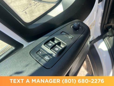 Used 2025 RAM ProMaster 3500 w/ Convenience Group FWD image 13