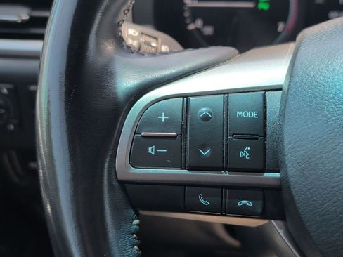 Used 2022 Lexus GX 460 Premium w/ Accessory Package AWD/4WD image 14