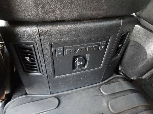 Used 2014 RAM 3500 Laramie AWD/4WD image 17
