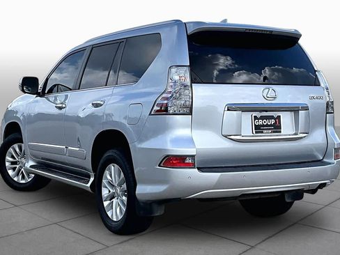 Used 2016 Lexus GX 460 w/ Premium Package AWD/4WD image 11