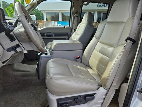 Used 2008 Ford F250 Lariat AWD/4WD image 12