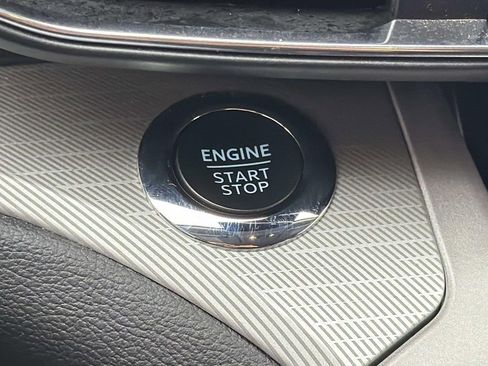 Certified 2023 Ford Explorer XLT w/ Equipment Group 202A image 17