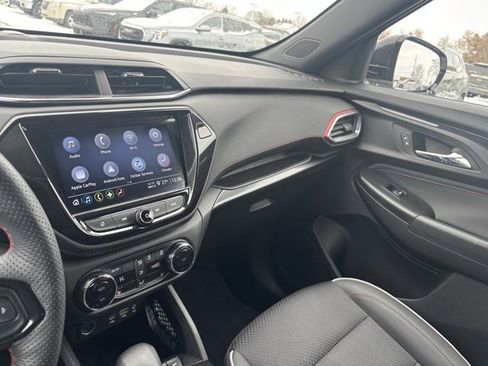 Used 2023 Chevrolet TrailBlazer RS w/ Convenience Package image 29