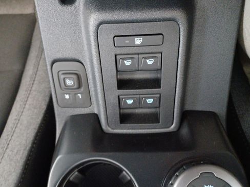 New 2025 Ford Bronco 4-Door w/ Sasquatch Package image 28