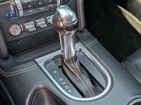 Used 2019 Ford Mustang GT Premium w/ GT Performance Package RWD image 11
