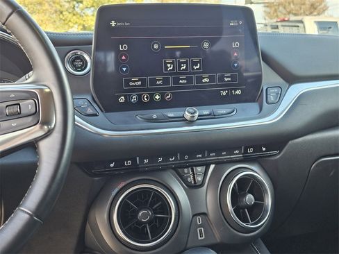 Used 2024 Chevrolet Blazer LT image 10