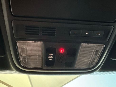 Used 2016 Honda Accord EX image 26