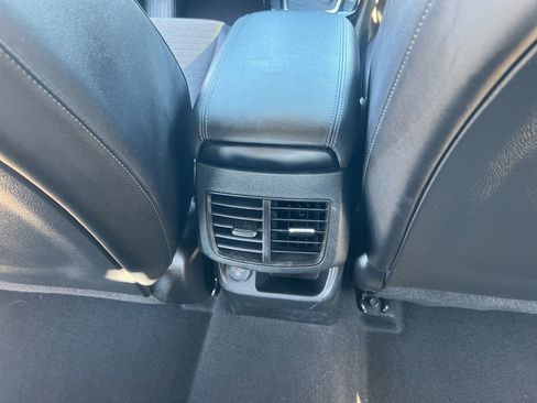 Certified 2023 Kia Seltos S w/ Navigation Package image 19