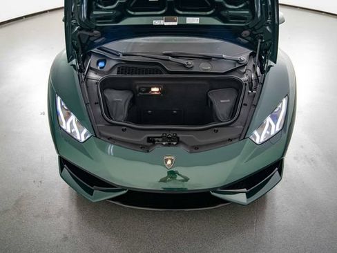 Used 2016 Lamborghini Huracan LP 610-4 AWD/4WD image 26