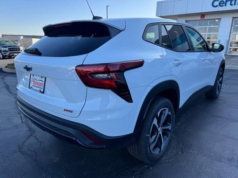 New 2026 Chevrolet Trax RS FWD image 3
