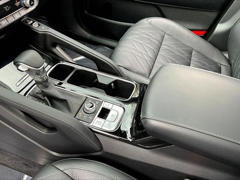 Certified 2024 Kia Telluride EX X-Line AWD/4WD image 19
