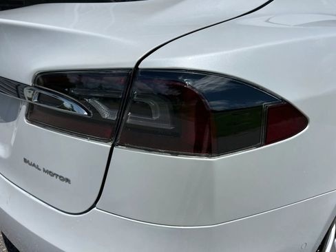 Used 2020 Tesla Model S AWD image 21