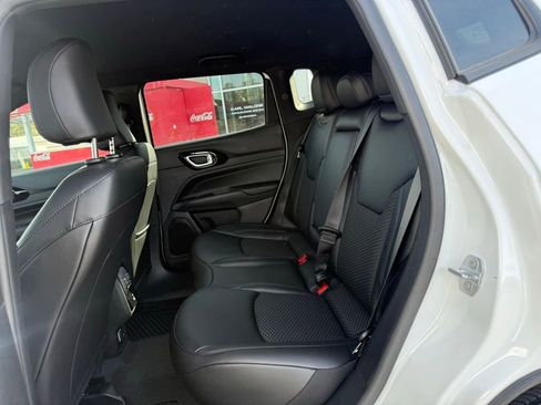 New 2026 Jeep Compass Latitude AWD/4WD image 13