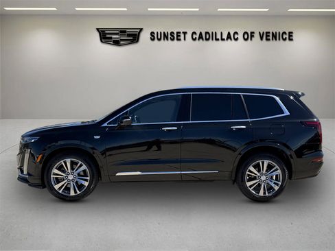 Certified 2024 Cadillac XT6 Premium Luxury w/ Platinum Package image 6