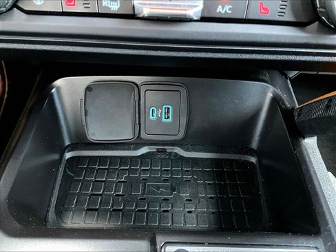 Used 2024 Ford Bronco Badlands AWD/4WD image 16
