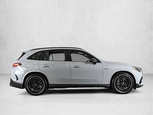 Certified 2025 Mercedes-Benz GLC 43 AMG 4MATIC image 5