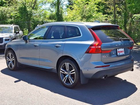 Used 2019 Volvo XC60 T5 Momentum w/ Premium Package AWD/4WD image 4