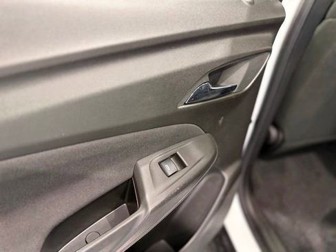 Used 2023 Chevrolet Bolt EUV LT w/ Driver Confidence Package image 19