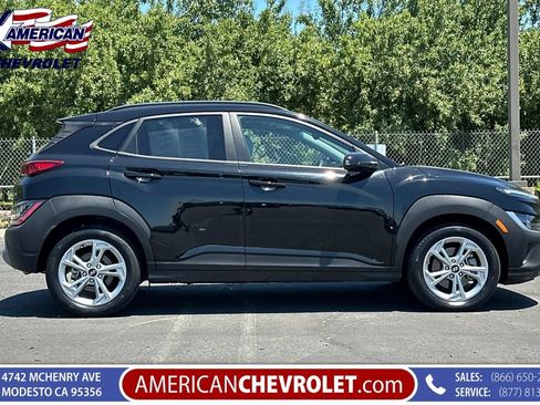 Used 2023 Hyundai Kona SEL w/ Cargo Package AWD/4WD image 3