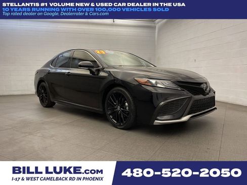 Used 2023 Toyota Camry XSE FWD image 1