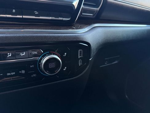 Used 2024 GMC Sierra 1500 SLE w/ X31 Off-Road Package image 44