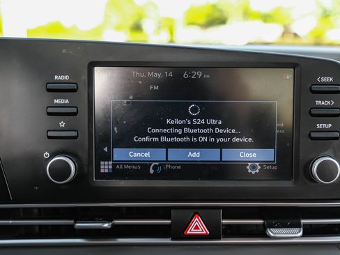 Used 2023 Hyundai Elantra SEL FWD image 25