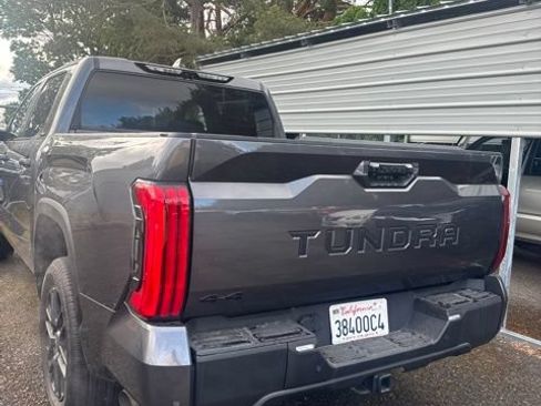 Used 2025 Toyota Tundra Limited AWD/4WD image 3