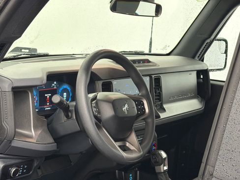 New 2025 Ford Bronco 4-Door w/ Sasquatch Package image 14
