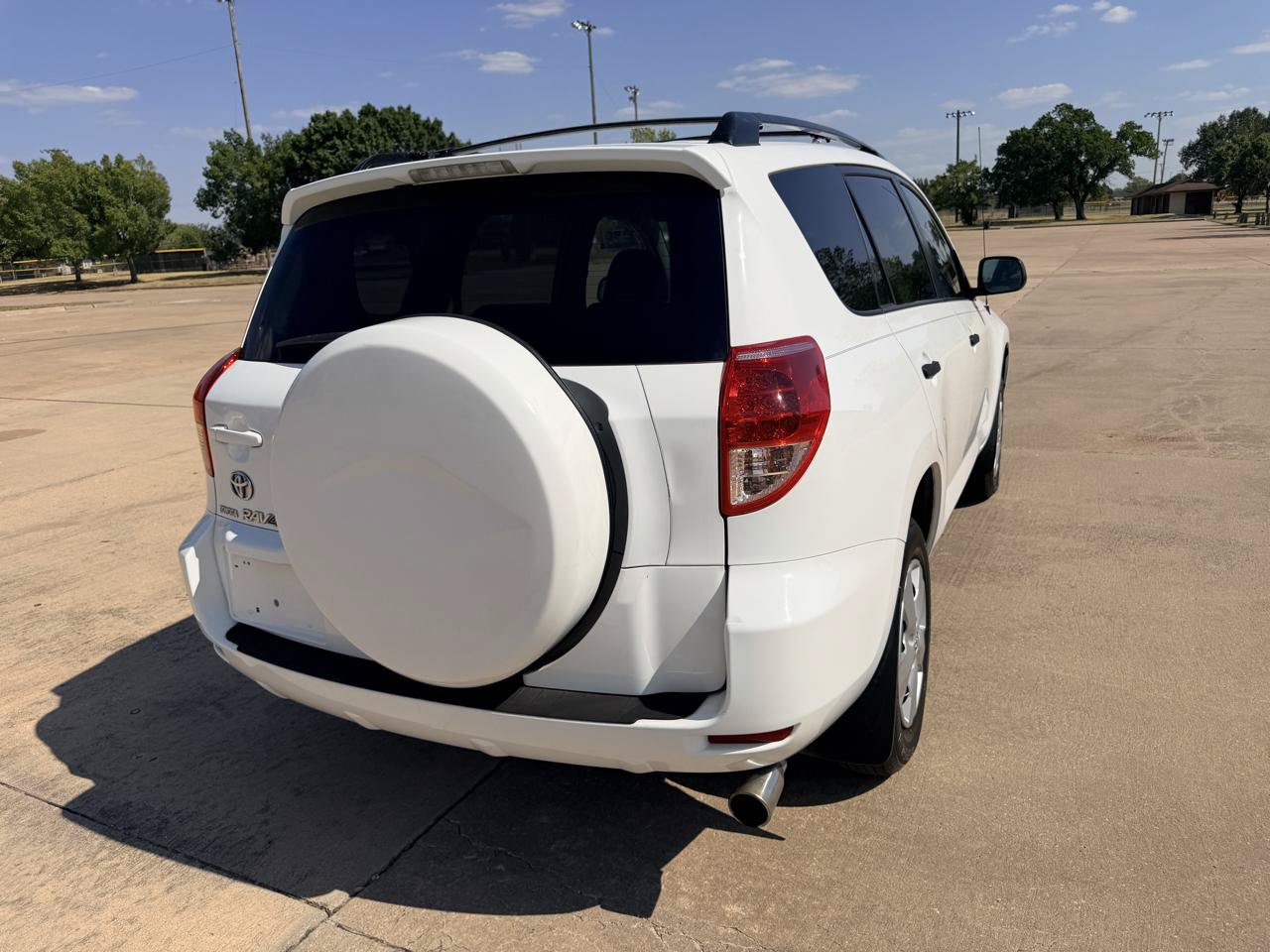 Used 2007 Toyota RAV4 2WD image 26