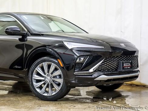 New 2026 Buick Envista Sport Touring FWD image 3