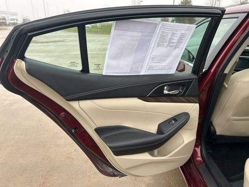 Used 2018 Nissan Maxima Platinum image 16