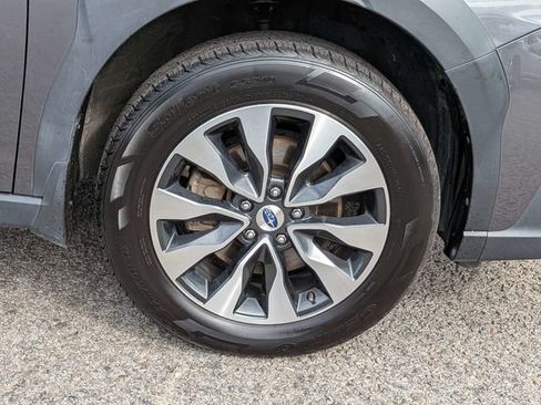 Used 2023 Subaru Outback Limited AWD/4WD image 10